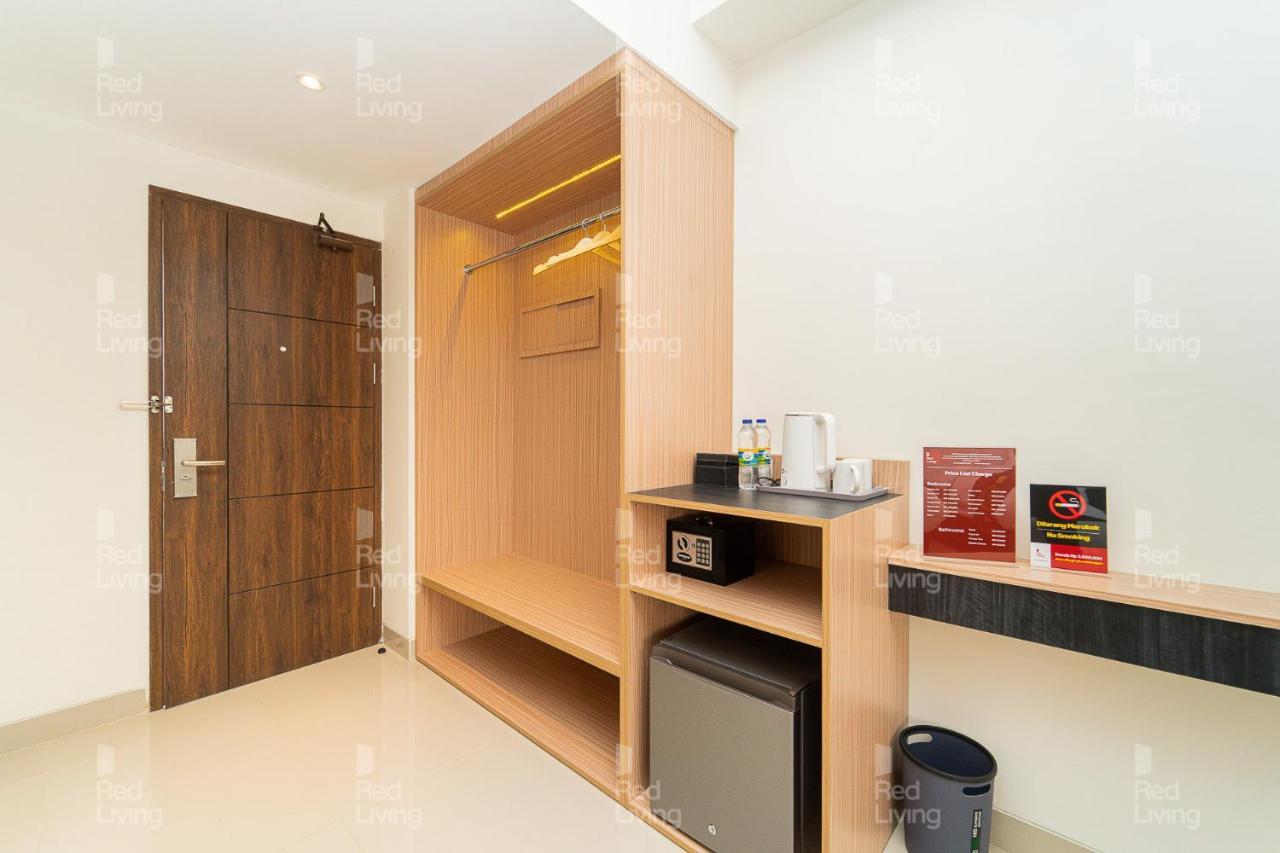 Redliving Apartemen Premium Exclusive Seturan Джокьякарта Экстерьер фото