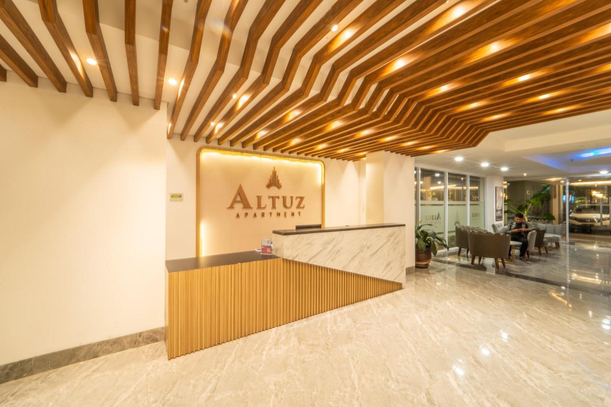 Redliving Apartemen Premium Exclusive Seturan Джокьякарта Экстерьер фото